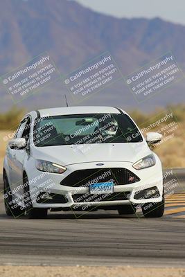 media/Jan-28-2024-SCCA SD (Sun) [[95d197e79e]]/4-Novice Group/Session 3 (Turn 15)/